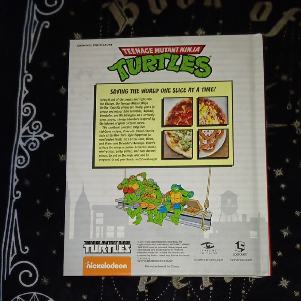 Teenage Mutant Ninja Turtles Pizza Cookbook - White - Picture 2 of 4